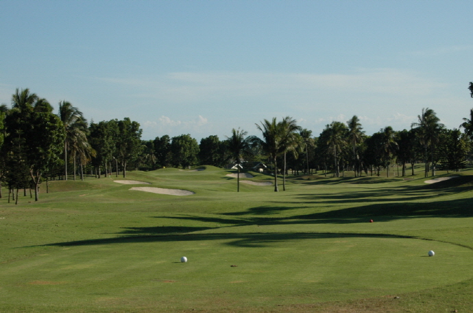 Mount Malarayat Golf Club & Country Club